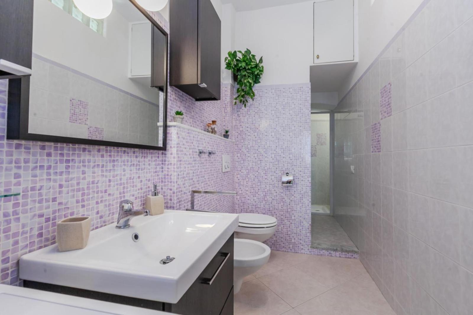 Ferienwohnung "Ca Niella" Art And Fun 9 Minutes From The Sea Savona Exterior foto